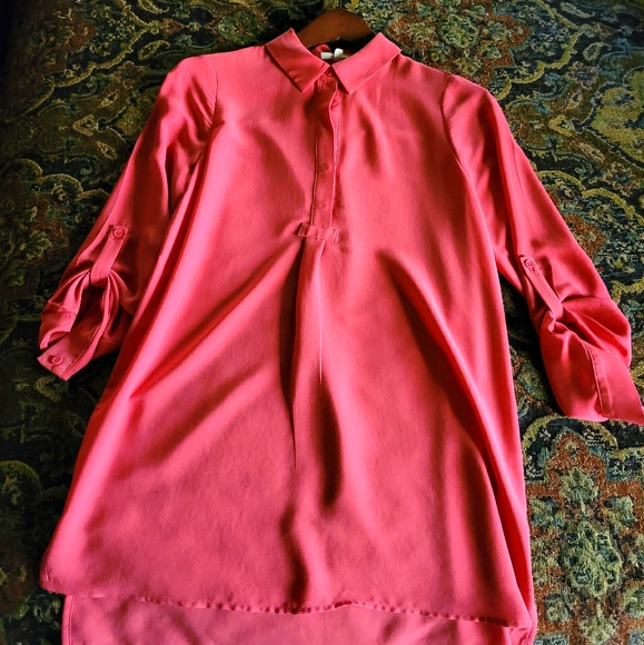 Blouse - Picture 1 of 4